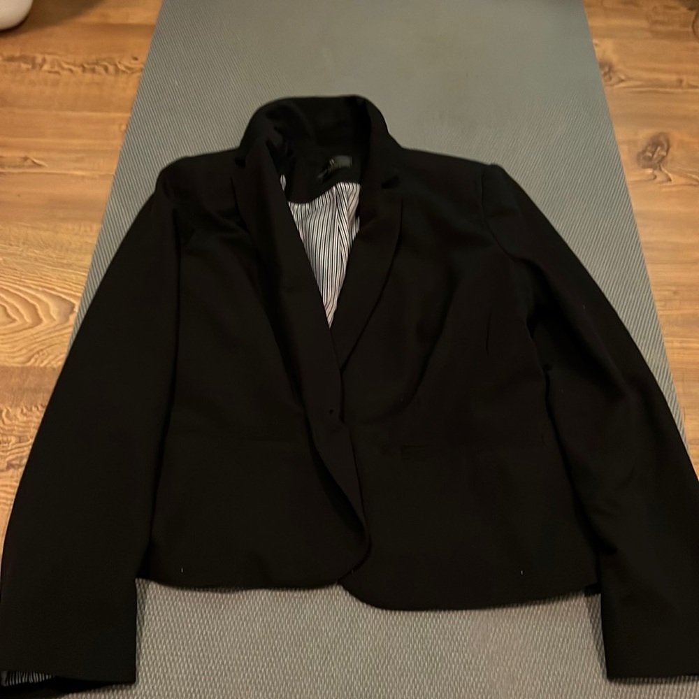 Black Worthington Blazer, petite size S